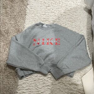 Nike Men's Gray and Red Crewneck Sweater